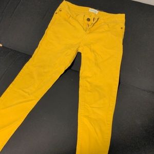 Dream Out Loud yellow skinny ankle jeggings